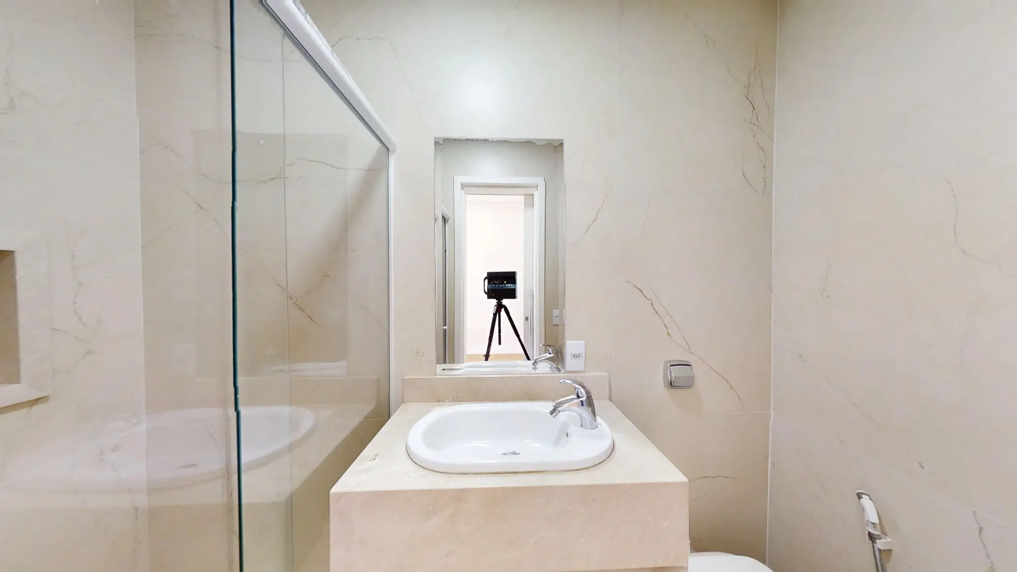 Suíte de Hóspedes — bath